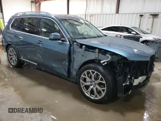 2023 BMW X7 xDrive40i with VIN 5UX23EM04P9P66602, listed as a Copart auction lot 51428015 with 65,671 mi miles and Salvage Title. Bid and sale history available at carsss.com. Image 4.