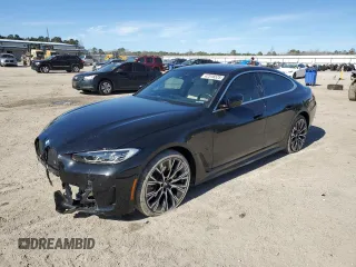 2024 BMW 4 Series 430i xDrive with VIN WBA73AV04RFS08250, listed as a Copart auction lot 42516525 with 5,057 mi miles and Salvage Title. Bid and sale history available at carsss.com. Image 1.