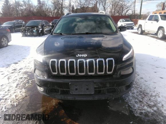 2018 Jeep Cherokee Latitude Tech Connect with VIN 1C4PJMCB5JD580985, listed as a IAAI auction lot 41530501 with 75,858 mi miles and . Bid and sale history available at DreamBid. Image 12.