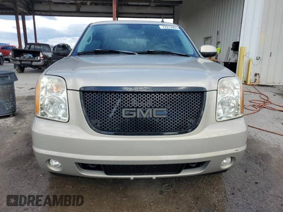 2007 GMC Yukon SLT with VIN 1GKFK13017J294314, listed as a Copart auction lot 72913904 with 159,530 mi miles and Salvage Title. Bid and sale history available at carsss.com. Image 5.