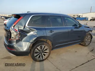 2022 Volvo XC90 Momentum with VIN YV4102CKXN1780939, listed as a Copart auction lot 44514105 with 79,370 mi miles and Salvage Title. Bid and sale history available at DreamBid. Image 3.