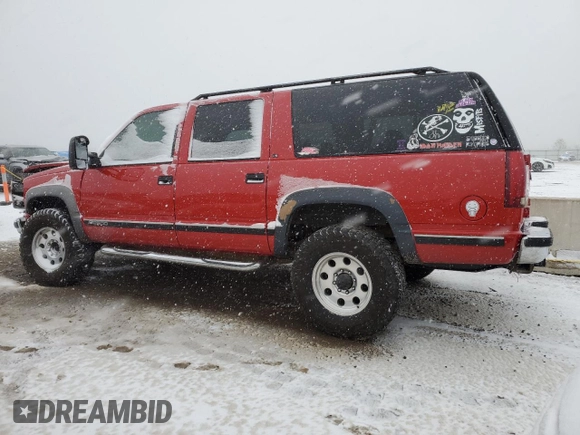 1996 Chevrolet Suburban with VIN 1GNGK26J3TJ332167, listed as a Copart auction lot 81561064 with 130,453 mi miles and Salvage Title. Bid and sale history available at carsss.com. Image 2.