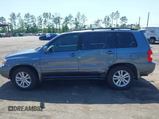 2007 Toyota Highlander z VIN JTEGW21A670019626, wystawiony jako IAAI lot #42281729 z przebiegiem 325 668 mil mil oraz . Historia ofert i sprzedaży dostępna na DreamBid. Obrazek 13.