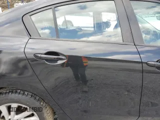2013 Mazda 3 i Touring z VIN JM1BL1V72D1804845, wystawiony jako Copart lot #47747985 z przebiegiem 179 787 mil mil oraz Szkoda całkowita • Salvage title. Historia ofert i sprzedaży dostępna na DreamBid. Obrazek 10.