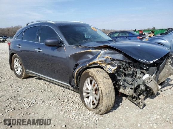 2010 Infiniti FX z VIN JN8AS1MW5AM854595, wystawiony jako Copart lot #43969035 z przebiegiem Nie podano mil oraz Szkoda całkowita • Salvage title. Historia ofert i sprzedaży dostępna na DreamBid. Obrazek 4.
