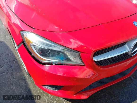 2016 Mercedes-Benz CLA 250 z VIN WDDSJ4EB7GN330311, wystawiony jako IAAI lot #41740959 z przebiegiem 108 611 mil mil oraz . Historia ofert i sprzedaży dostępna na DreamBid. Obrazek 17.