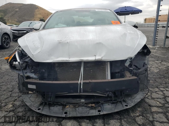 2019 Hyundai Elantra SE with VIN 5NPD74LF3KH470727, listed as a Copart auction lot 55707545 with 45,154 mi miles and Clean Title. Bid and sale history available at DreamBid. Image 5.