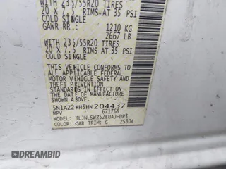 2017 Nissan Murano SL with VIN 5N1AZ2MH5HN204437, listed as a IAAI auction lot 41852350 with 82,545 mi miles and . Bid and sale history available at carsss.com. Image 9.