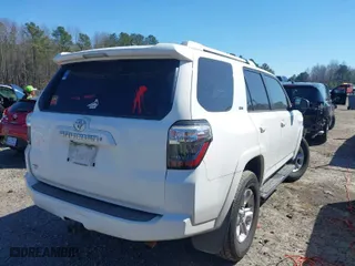 2016 Toyota 4Runner SR5 with VIN JTEZU5JR6G5139547, listed as a IAAI auction lot 41759482 with 118,315 mi miles. Bid and sale history available at carsss.com. Image 4.