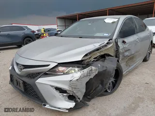 2018 Toyota Camry LE with VIN 4T1B11HK2JU079694, listed as a IAAI auction lot 41930753 with 171,984 mi miles. Bid and sale history available at carsss.com. Image 6.