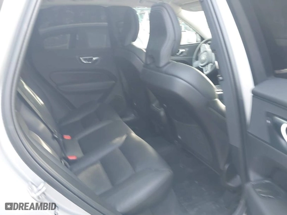 2022 Volvo XC60 Momentum with VIN YV4L12RKXN1950455, listed as a IAAI auction lot 41745195 with 36,651 mi miles. Bid and sale history available at carsss.com. Image 8.