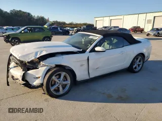 2010 Ford Mustang GT with VIN 1ZVBP8FHXA5120910, listed as a Copart auction lot 81555444 with 92,345 mi miles and Salvage title. Bid and sale history available at DreamBid. Image 1.
