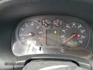 1999 Volkswagen Jetta z VIN 3VWSC29M1XM015418, wystawiony jako Copart lot #75756904 z przebiegiem 195 604 mil mil oraz Szkoda całkowita • Salvage title. Historia ofert i sprzedaży dostępna na DreamBid. Obrazek 9.