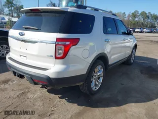 2013 Ford Explorer Limited with VIN 1FM5K8F84DGA29490, listed as a IAAI auction lot 41918216 with 154,384 mi miles. Bid and sale history available at carsss.com. Image 4.