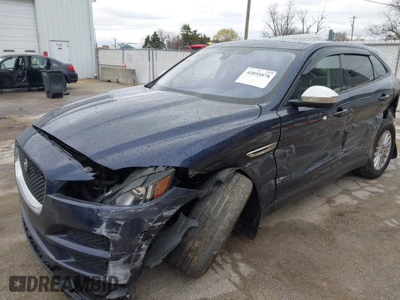 2017 Jaguar F-Pace 35t z VIN SADCS2BV5HA068252, wystawiony jako IAAI lot #42035878 z przebiegiem 74 046 mil mil oraz . Historia ofert i sprzedaży dostępna na DreamBid. Obrazek 2.