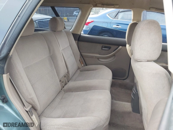 2000 Subaru Legacy Wagon Outback w/GB Equip with VIN 4S3BH6755Y6618462, listed as a IAAI auction lot 41801341 with 279,150 mi miles. Bid and sale history available at carsss.com. Image 8.
