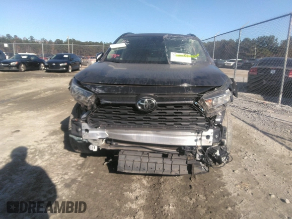 2021 Toyota RAV4 XLE with VIN 2T3W1RFV7MW114464, listed as a IAAI auction lot 40961039 with 41,922 mi miles. Bid and sale history available at carsss.com. Image 12.