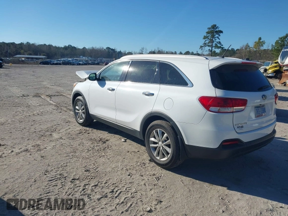 2017 Kia Sorento LX with VIN 5XYPG4A33HG255838, listed as a IAAI auction lot 41688042 with 50,187 mi miles. Bid and sale history available at carsss.com. Image 3.