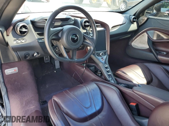 2020 McLaren 720S z VIN SBM14FCA8LW004385, wystawiony jako Copart lot #66385724 z przebiegiem 5329 mil mil oraz Szkody całkowita. Historia ofert i sprzedaży dostępna na DreamBid. Obrazek 8.
