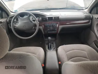 2001 Dodge Stratus z VIN 1B3EJ46U61N522786, wystawiony jako Copart lot #55478205 z przebiegiem 88 051 mil mil oraz Szkody całkowita. Historia ofert i sprzedaży dostępna na DreamBid. Obrazek 8.