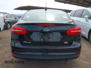2018 Ford Focus SE with VIN 1FADP3F23JL203672, listed as a IAAI auction lot 41931723 with 110,784 mi miles. Bid and sale history available at carsss.com. Image 17.