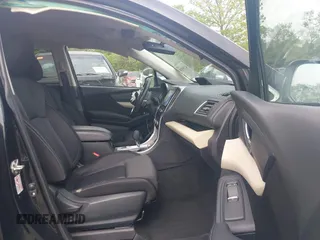 2019 Subaru Ascent Premium z VIN 4S4WMACD3K3444439, wystawiony jako IAAI lot #42259878 z przebiegiem 79 587 mil mil oraz . Historia ofert i sprzedaży dostępna na DreamBid. Obrazek 5.