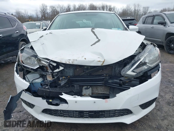 2017 Nissan Sentra SR with VIN 3N1AB7AP7HL664767, listed as a IAAI auction lot 41711875 with 127,307 mi miles and . Bid and sale history available at carsss.com. Image 6.