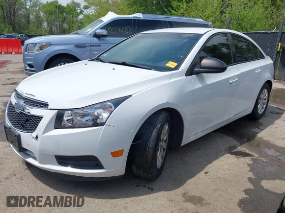 2014 Chevrolet Cruze LS with VIN 1G1PA5SH5E7218650, listed as a IAAI auction lot 42093764 with 189,813 mi miles and . Bid and sale history available at DreamBid. Image 18.