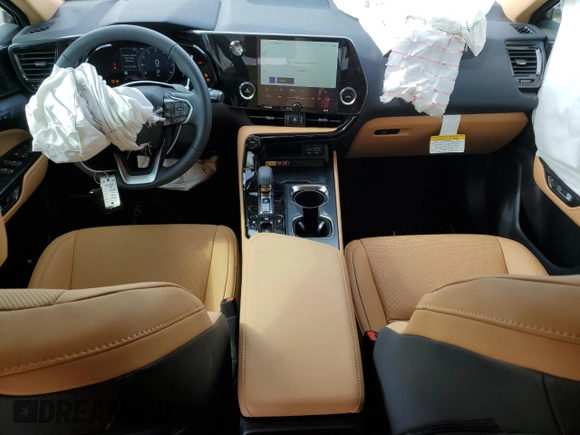 2024 Lexus NX 250 Premium z VIN JTJGDCAZ0R2014142, wystawiony jako Copart lot #57354345 z przebiegiem 1 022 mil mil oraz Szkoda całkowita • Salvage title. Historia ofert i sprzedaży dostępna na DreamBid. Obrazek 8.