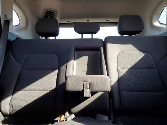 2020 Hyundai Tucson SE z VIN KM8J2CA44LU233311, wystawiony jako Copart lot #47840735 z przebiegiem 9 273 mil mil oraz Nie do naprawy • Non repairable. Historia ofert i sprzedaży dostępna na DreamBid. Obrazek 10.
