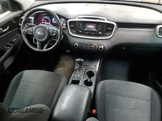 2016 Kia Sorento LX with VIN 5XYPGDA55GG137273, listed as a Copart auction lot 87420554 with 131,056 mi miles and Salvage Title. Bid and sale history available at carsss.com. Image 8.