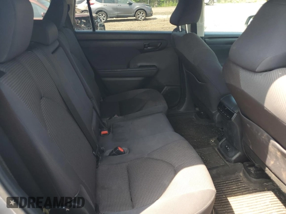 2020 Toyota Highlander LE z VIN 5TDBZRBH3LS014952, wystawiony jako Copart lot #60705475 z przebiegiem 47 186 mil mil oraz Szkoda całkowita • Salvage title. Historia ofert i sprzedaży dostępna na DreamBid. Obrazek 11.