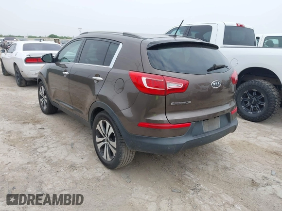 2011 Kia Sportage EX with VIN KNDPC3A23B7029574, listed as a IAAI auction lot 42168504 with 208,407 mi miles. Bid and sale history available at carsss.com. Image 3.