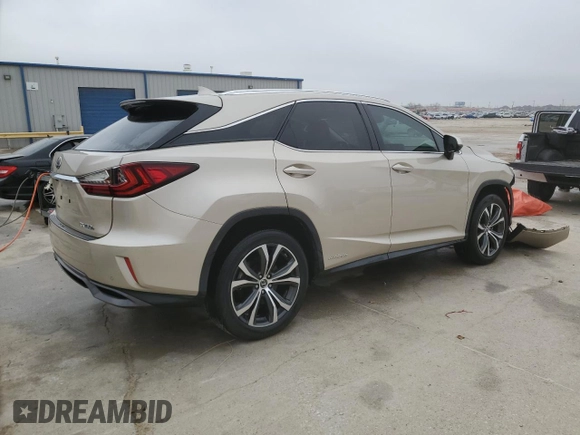 2018 Lexus RX with VIN 2T2BGMCA3JC022013, listed as a Copart auction lot 44039465 with 52,878 mi miles and Salvage Title. Bid and sale history available at carsss.com. Image 3.
