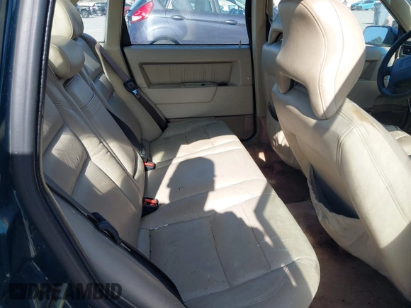 1996 Volvo 850 с VIN YV1LS5516T2280158, выставлен на аукционе IAAI как лот 41927862 с пробегом 278 922 миль миль и . История ставок и продаж доступна на DreamBid. Изображение 8.