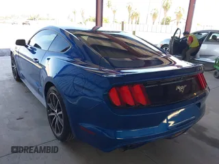 2017 Ford Mustang EcoBoost z VIN 1FA6P8TH1H5239681, wystawiony jako IAAI lot #39953332 z przebiegiem 102 035 mil mil oraz . Historia ofert i sprzedaży dostępna na DreamBid. Obrazek 3.