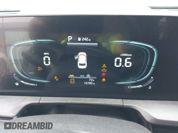 2024 Kia Telluride EX X-Line z VIN 5XYP3DGC2RG496309, wystawiony jako IAAI lot #41804549 z przebiegiem 16 785 mil mil oraz . Historia ofert i sprzedaży dostępna na DreamBid. Obrazek 7.