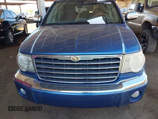 2008 Chrysler Aspen Limited z VIN 1A8HW58N68F142112, wystawiony jako IAAI lot #41841069 z przebiegiem 202 192 mil mil oraz . Historia ofert i sprzedaży dostępna na DreamBid. Obrazek 6.