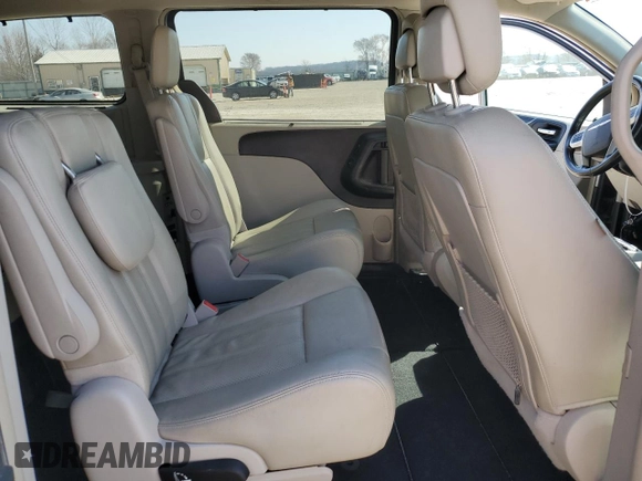2013 Chrysler Town & Country Touring L with VIN 2C4RC1CG7DR647830, listed as a Copart auction lot 47555005 with 91,284 mi miles and Salvage Title. Bid and sale history available at DreamBid. Image 11.