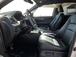 2023 Honda Passport TrailSport with VIN 5FNYF8H6XPB026464, listed as a Copart auction lot 52736395 with 14,281 mi miles and Salvage title. Bid and sale history available at DreamBid. Image 7.