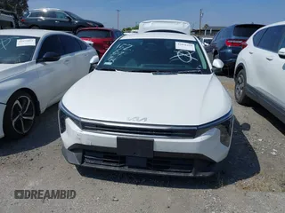 2025 Kia K4 LXS with VIN 3KPFT4DE2SE093662, listed as a IAAI auction lot 41856224 with 219 mi miles. Bid and sale history available at carsss.com. Image 13.