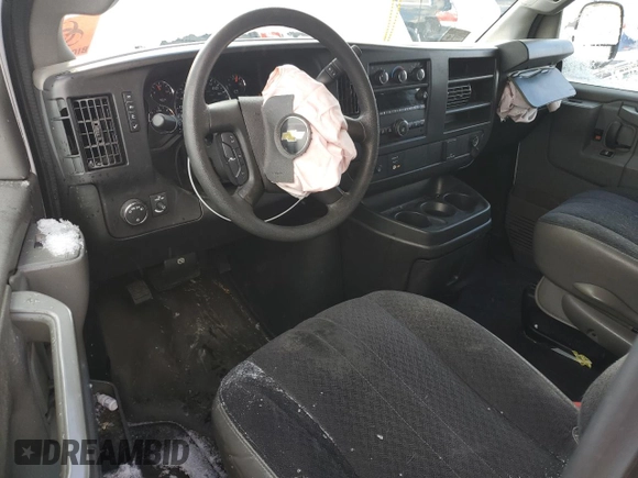 2019 Chevrolet Express Cargo with VIN 1GCWGAFG4K1234090, listed as a Copart auction lot 59241115 with 142,307 mi miles and Salvage title. Bid and sale history available at DreamBid. Image 8.