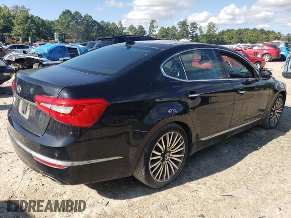2015 Kia Cadenza Premium with VIN KNALN4D79F5180889, listed as a Copart auction lot 68486404 with 106,196 mi miles and Salvage Title. Bid and sale history available at carsss.com. Image 3.