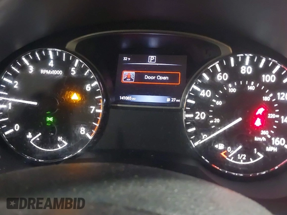 2016 Nissan Altima SR with VIN 1N4AL3AP8GC213365, listed as a IAAI auction lot 41757090 with 141,065 mi miles and . Bid and sale history available at carsss.com. Image 7.