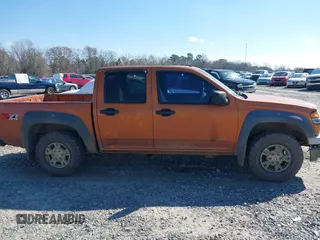 2005 Chevrolet Colorado 1SF LS Z71 with VIN 1GCDT136158216222, listed as a IAAI auction lot 41563003 with 259,490 mi miles. Bid and sale history available at carsss.com. Image 13.