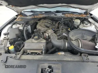 2016 Ford Mustang V6 z VIN 1FA6P8AMXG5277358, wystawiony jako Copart lot #56191815 z przebiegiem 128 200 mil mil oraz Szkoda całkowita • Salvage title. Historia ofert i sprzedaży dostępna na DreamBid. Obrazek 11.