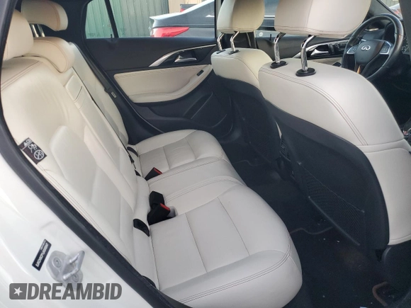 2018 Infiniti QX30 Premium with VIN SJKCH5CP1JA045047, listed as a Copart auction lot 80106464 with 78,982 mi miles and Salvage title. Bid and sale history available at DreamBid. Image 11.