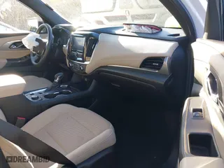 2022 Chevrolet Traverse LS with VIN 1GNERFKW4NJ132381, listed as a IAAI auction lot 41822204 with 85,110 mi miles. Bid and sale history available at carsss.com. Image 5.