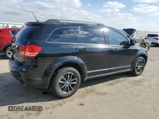 2018 Dodge Journey SE with VIN 3C4PDCAB6JT384195, listed as a Copart auction lot 44827885 with 103,129 mi miles and Salvage Title. Bid and sale history available at DreamBid. Image 3.