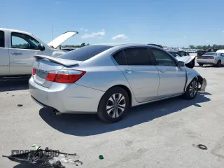 2013 Honda Accord LX z VIN 1HGCR2F36DA110827, wystawiony jako Copart lot #57913605 z przebiegiem 74 768 mil mil oraz Szkoda całkowita • Salvage title. Historia ofert i sprzedaży dostępna na DreamBid. Obrazek 3.